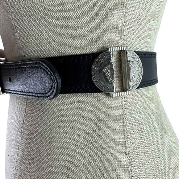 Rare Genuine GIANNI VERSACE Black Leather Relief Joint Medusa Unisex Belt 40 main image 13